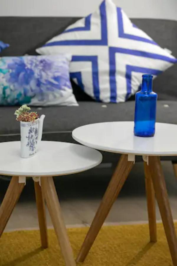 Cosy & Chic Studio Close By Victoria Square Bukarest Eksteriør billede